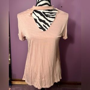 American eagle, size M, color light pink